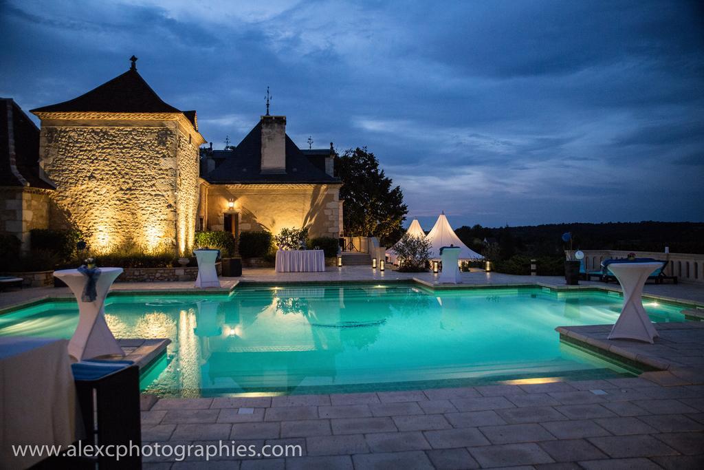 Domaine De La Rocque Bed & Breakfast Liorac-sur-Louyre Exterior photo
