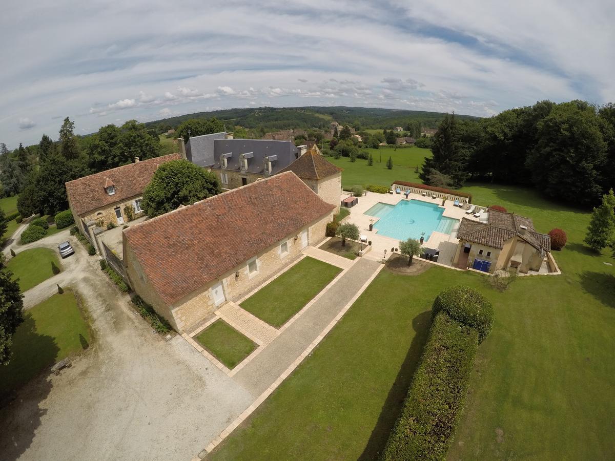 Domaine De La Rocque Bed & Breakfast Liorac-sur-Louyre Exterior photo